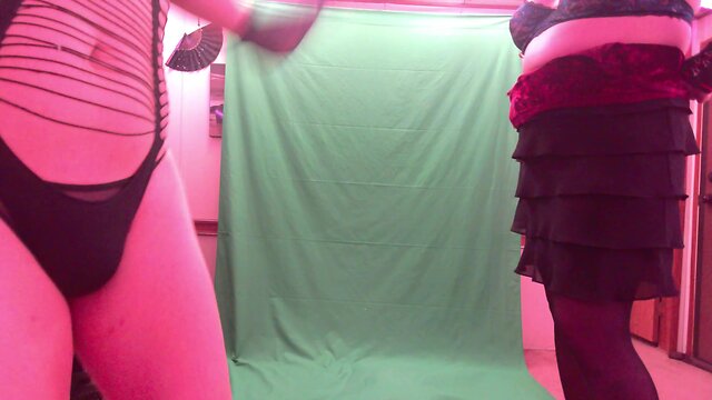 Sinister sister milking dd tits & peeking at mistress cy green screen modeling session xxx 666