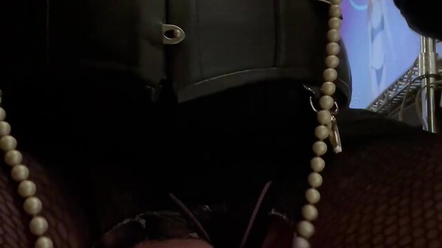 Dee express yourself