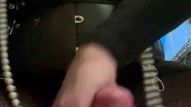 Dee express yourself