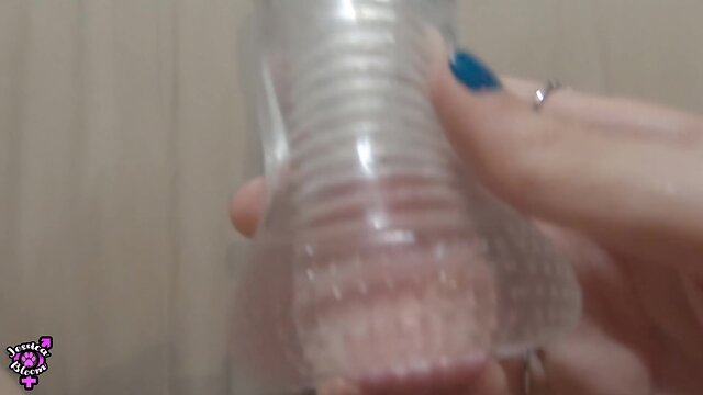 Jessica bloom enjoying self-made pleasure with a fleshlight