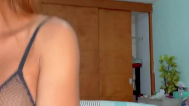 Kinky trans performer dildoing and begging for more