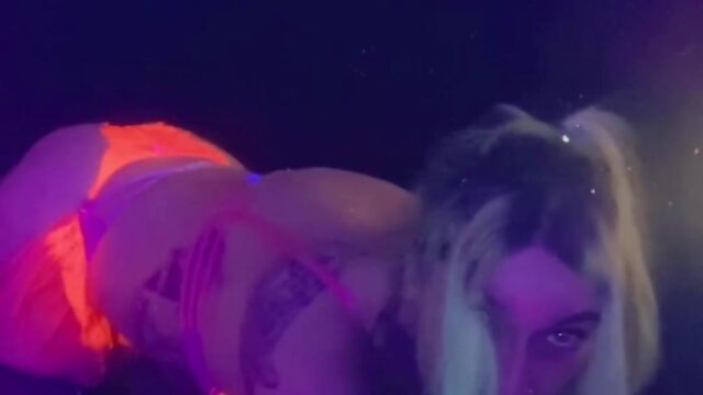 Partygoer seeking intimate encounter