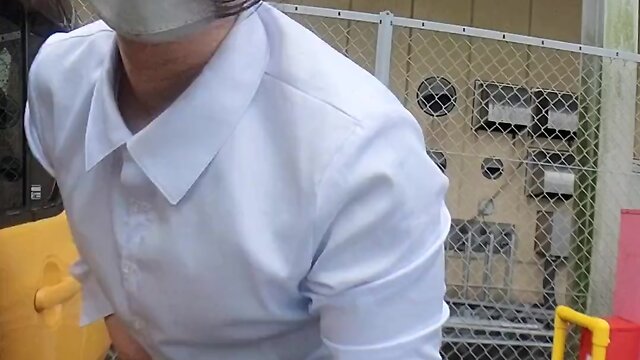 Fluttering mini skirt transformation