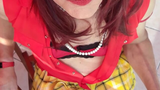 Pretty little yellow pleated skirt