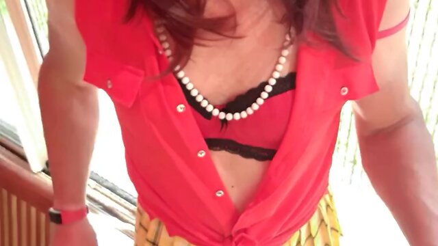 Pretty little yellow pleated skirt