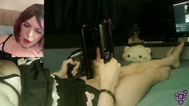 Jessica blooms big trans cock gets milked by quickshot launch machine