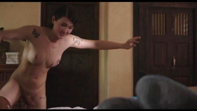 Transsexual pleasures female