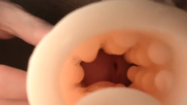 Inside my fleshlight: a pov experience of cumming
