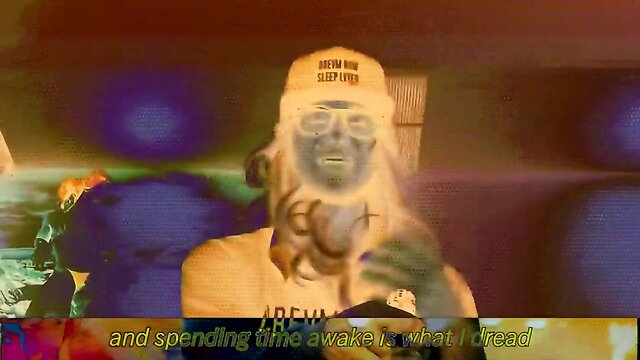 Scarletts journey across the ocean - a pmv adventure