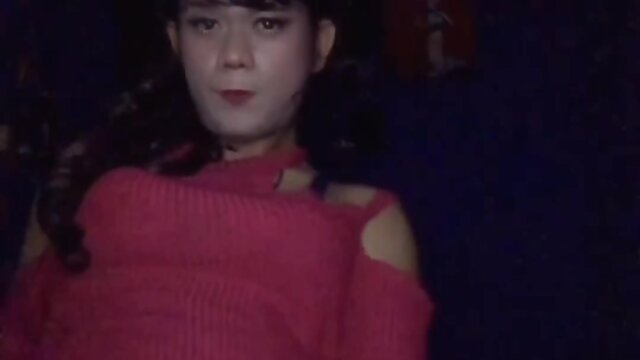 Craving a big cock to fill my desire