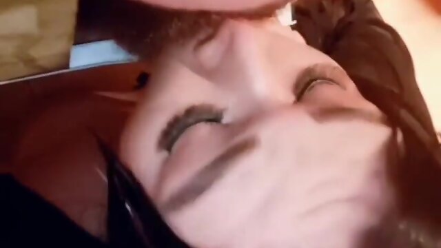 Exploring the glory hole in murcia: my experience with multiple partners