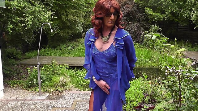 Exploring the beauty of youth: a look at the modern girl