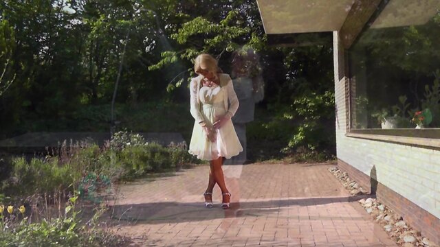 Introducing luci belle: a glamorous and stunning model