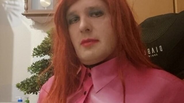 Introducing jade venus: a stunning model with timeless beauty