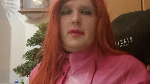 Introducing jade venus: a stunning model with timeless beauty