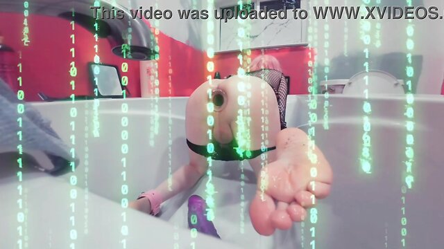 Extreme goblin dildo penetrates tiffany ciskiss femboy booty