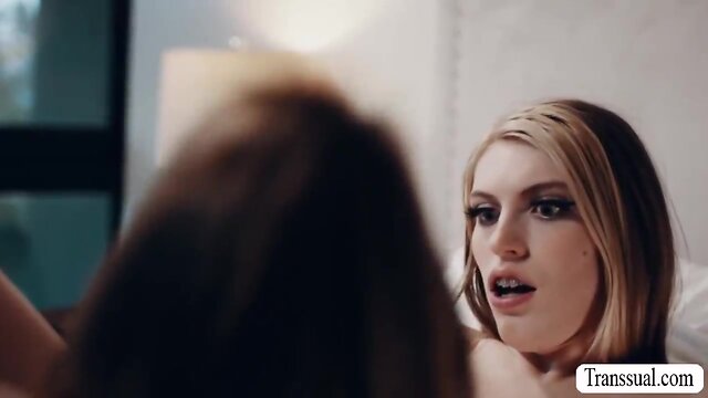 Stepmom shemale anally pleases tgirl stepteen