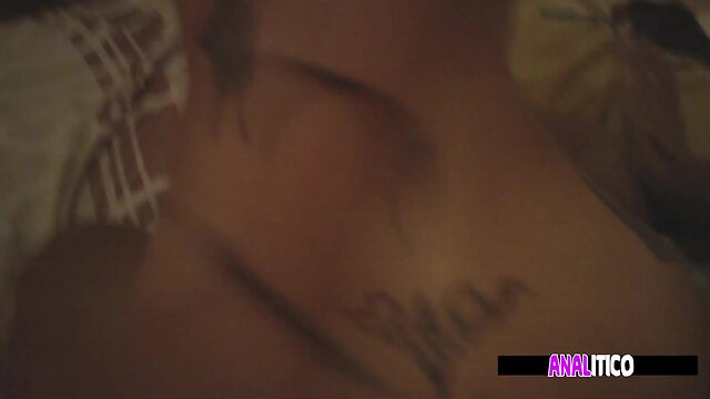 Experimentando con una shemale en mi primer video de sexo