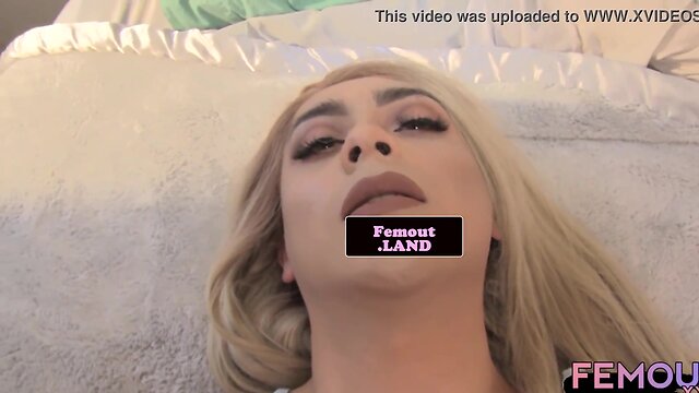 Amateur transgender masturbating in closeup view