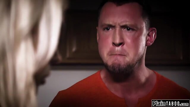 Exposing and barebacking aubrey kate: the truth about being a shemale