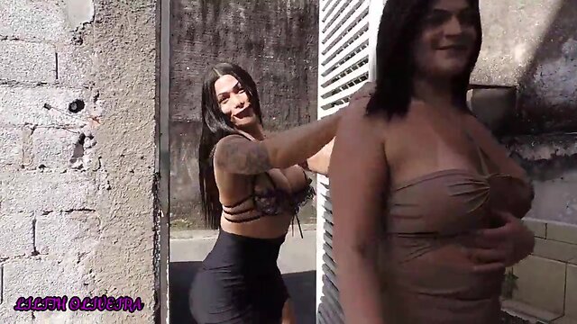 Backyard party: featuring rosy pinheiro, victoria maya, gabi maia, yasmin salimeni, fernanda guerra, mia baianinha, nicole paiva, douglas hot, and guh neres