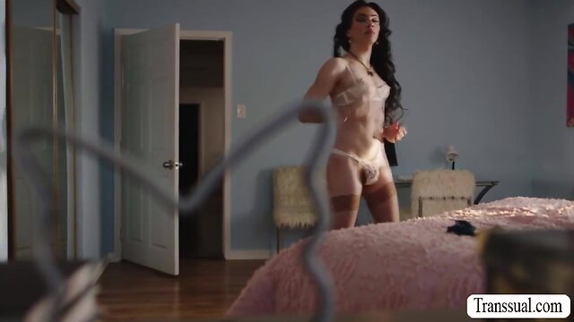 Stepson fills skinny ts stepmom bareback