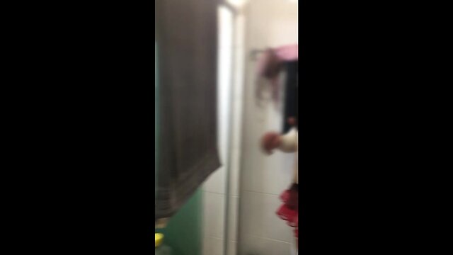 Dressing up as a woman in the guys daughters bathroom