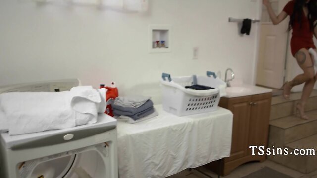 Ts takes advantage of washer-trapped girl