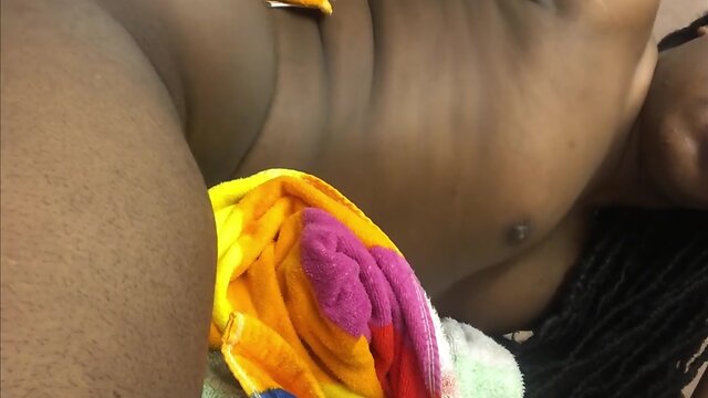 Sizzling and prepared booty: a must-see!