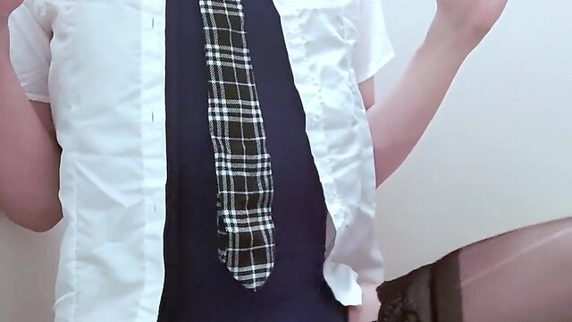 Femboy crossdresser in japan achieves hands-free orgasm with vibrator