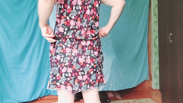 Hot white femboy crossdresser: a young models homemade youtube video