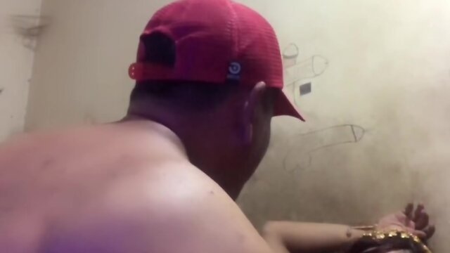 Intimate touch: kissing and handjob leading to explosive finish