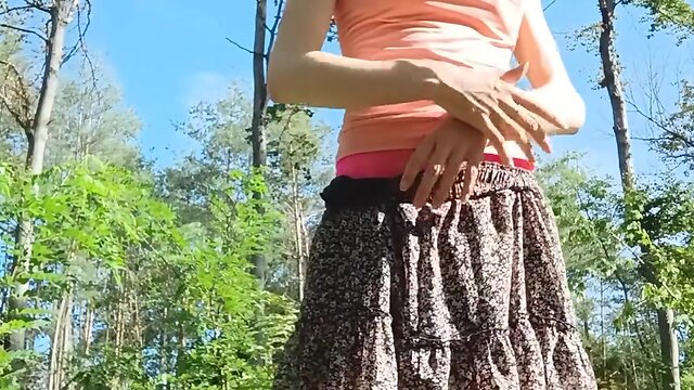 Intense masturbation session with carolina and alicia in the car
