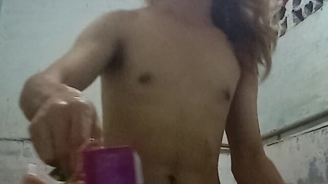 Join the queen for a fun masturbation session - come and join!