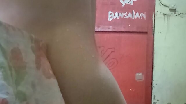 The queen of masturbation in the philippines