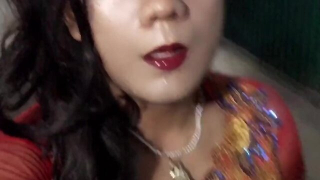 Outdoor masturbation: satisfying my desires