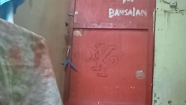 The queen of masturbation in all of history