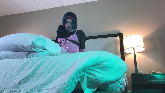 Raw cowgirl ride: chastity t gets fucked