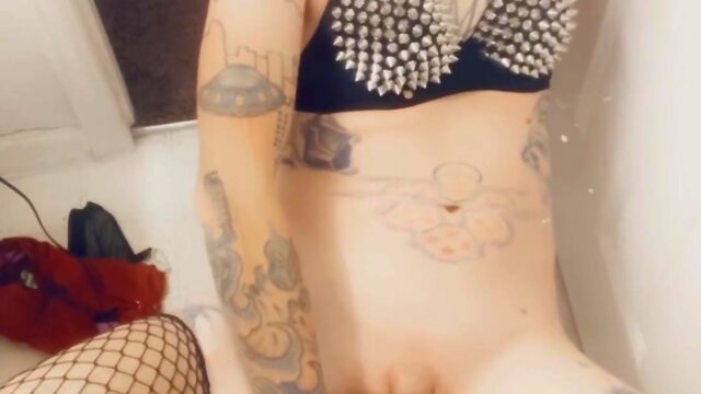 Chaste waifu embraces pleasure: a feminine twist