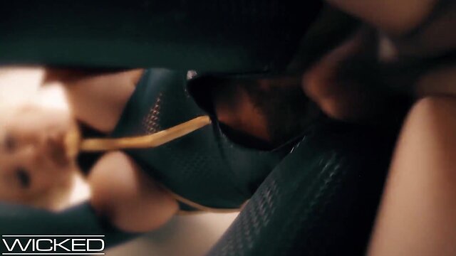 Supreme intelligence aubrey kate dominates captain marvel - wicked parody