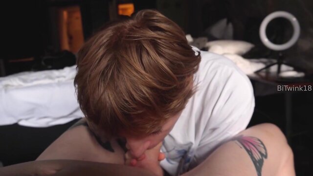 The cute twink gets fucked by a big shemale cock with mercy