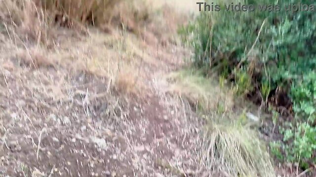 Deep anal sex and fisting in the forest with no condom