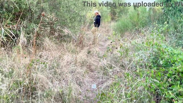 Deep anal sex and fisting in the forest with no condom