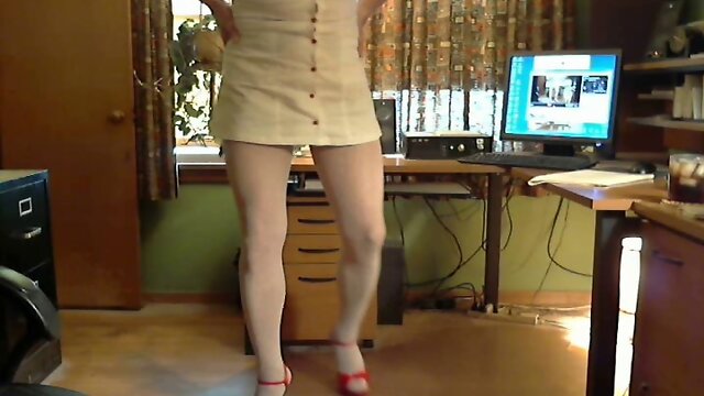 Sara Parades Around in Her Naughty Nurse&amp,#039,s Outfit