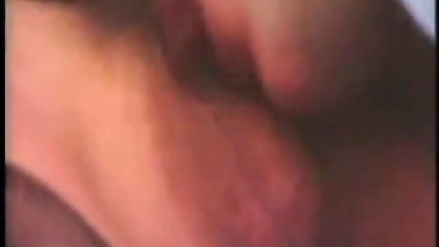 Retro Seduction: Vintage Moves & Sultry Sex Scenes