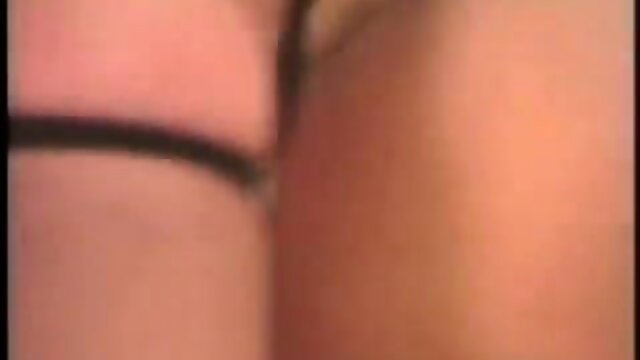 Retro Seduction: Vintage Moves & Sultry Sex Scenes