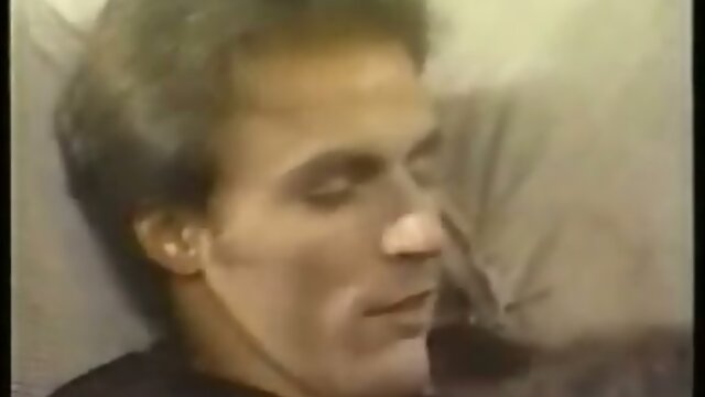 Old School 80`s Vibe: A Natural Girl Dances in the Room