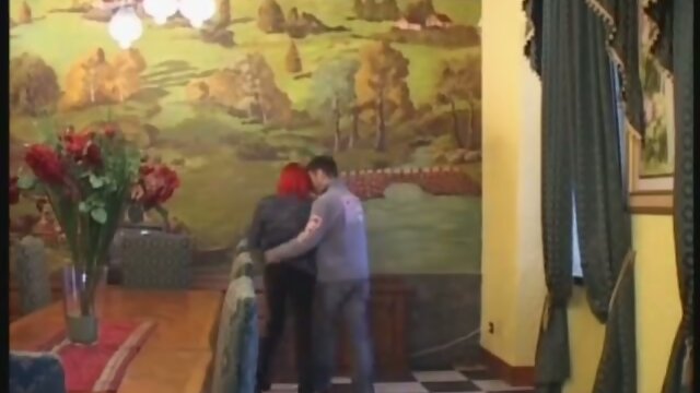 total bottom shemale Cintia gets fucked and gaped...enjoy