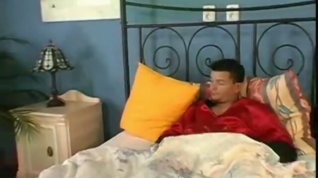 Shemale Maid Service