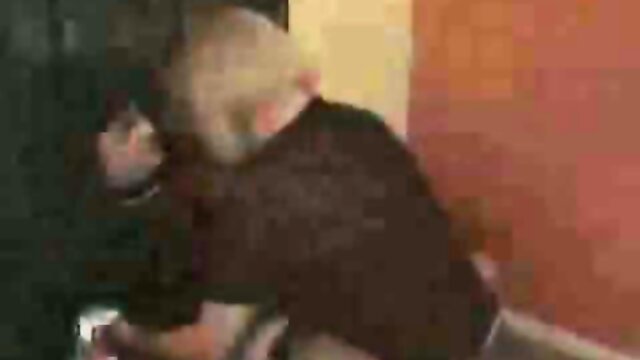 Two transvestites suck each other off